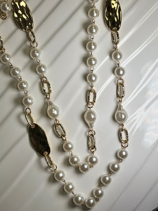 Lily Necklace
