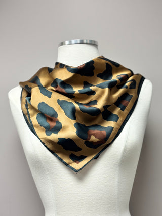 Petunia Neck Scarf