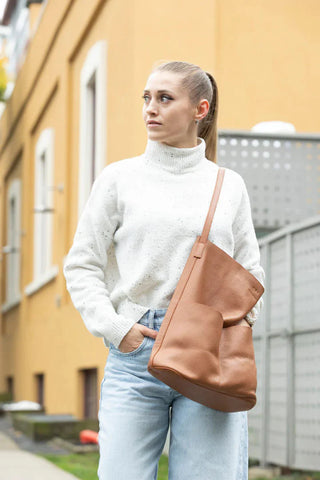 Lila Pocket Tote