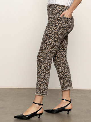 Cadence 90's Straight Crop Jean
