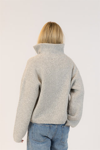 Eva Mock Neck Pullover