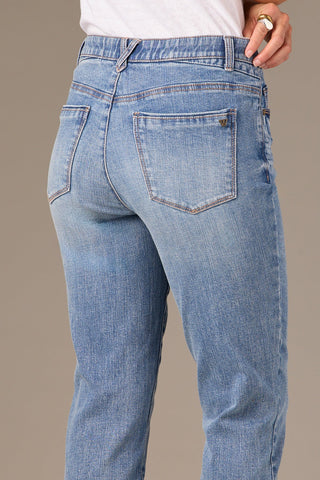 Logan Hi Rise Vintage Skinny Jean