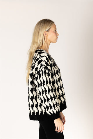 Knit Houndstooth Open Cardi