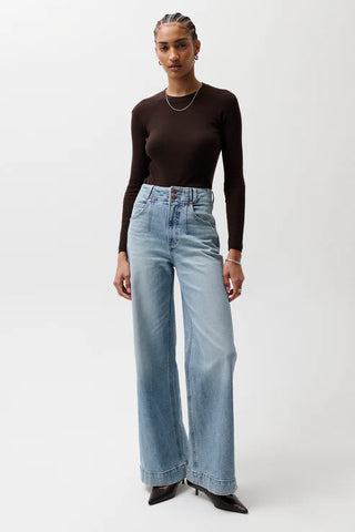 Lana Double Button High Rise Ultra Wide Leg Jean