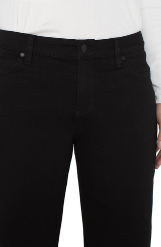 Stride Crop Wide Leg 28"