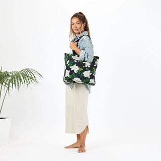 Keep It Light Daily Tote